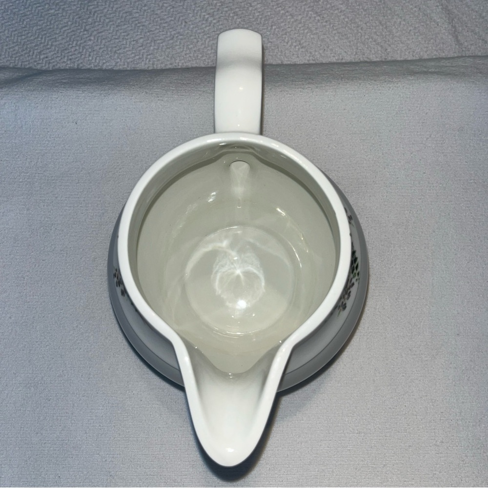 Portmeirion White Ceramic Pitcher with Trout and Fern Motif - Picture 7 of 8